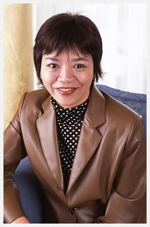 斎藤　美奈子（文芸評論家）